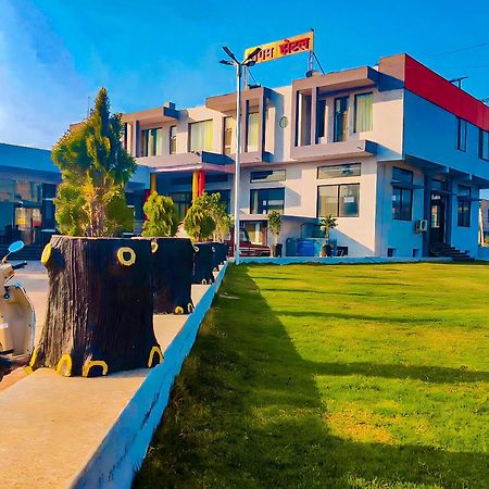 Sangam Hotel Chirawa Exterior foto