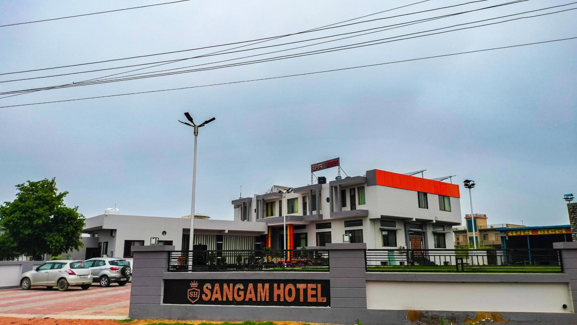 Sangam Hotel Chirawa Exterior foto