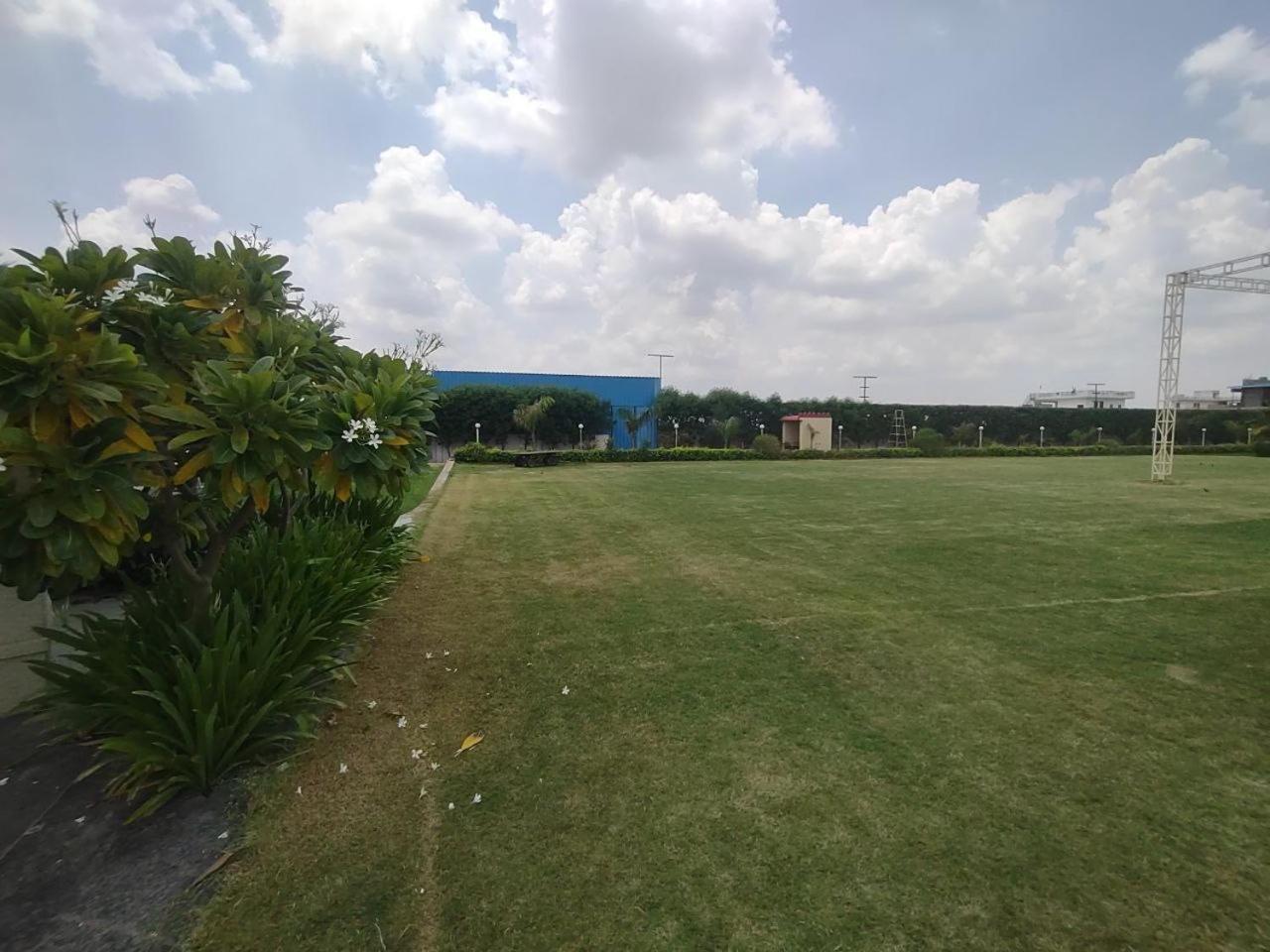 Sangam Hotel Chirawa Exterior foto