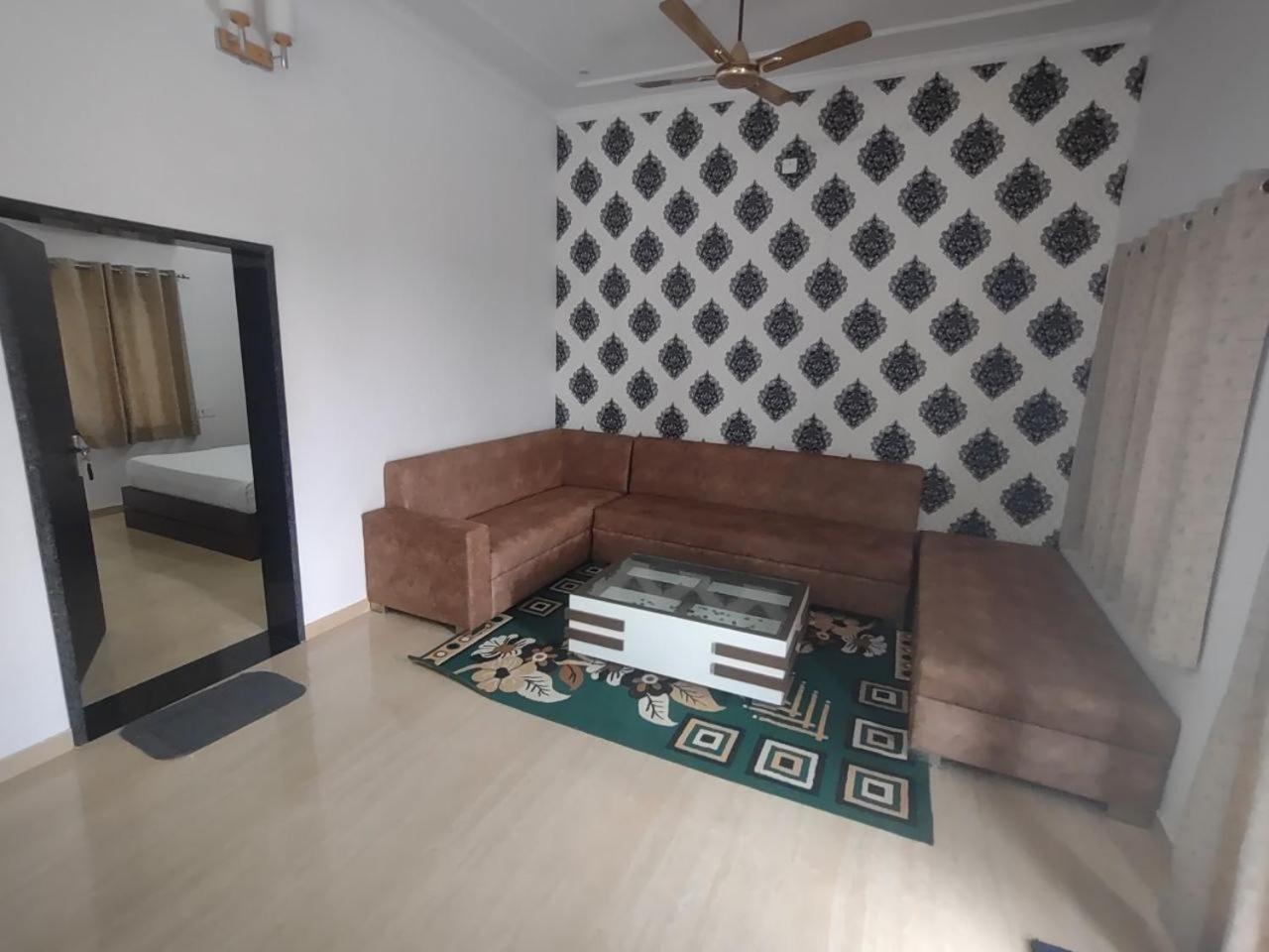 Sangam Hotel Chirawa Exterior foto
